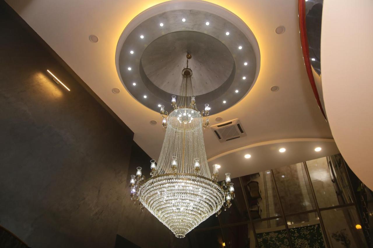 Hotel Pashtriku Gjakova ภายนอก รูปภาพ