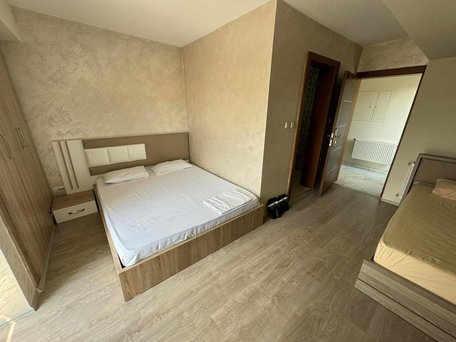 Hotel Pashtriku Gjakova ภายนอก รูปภาพ