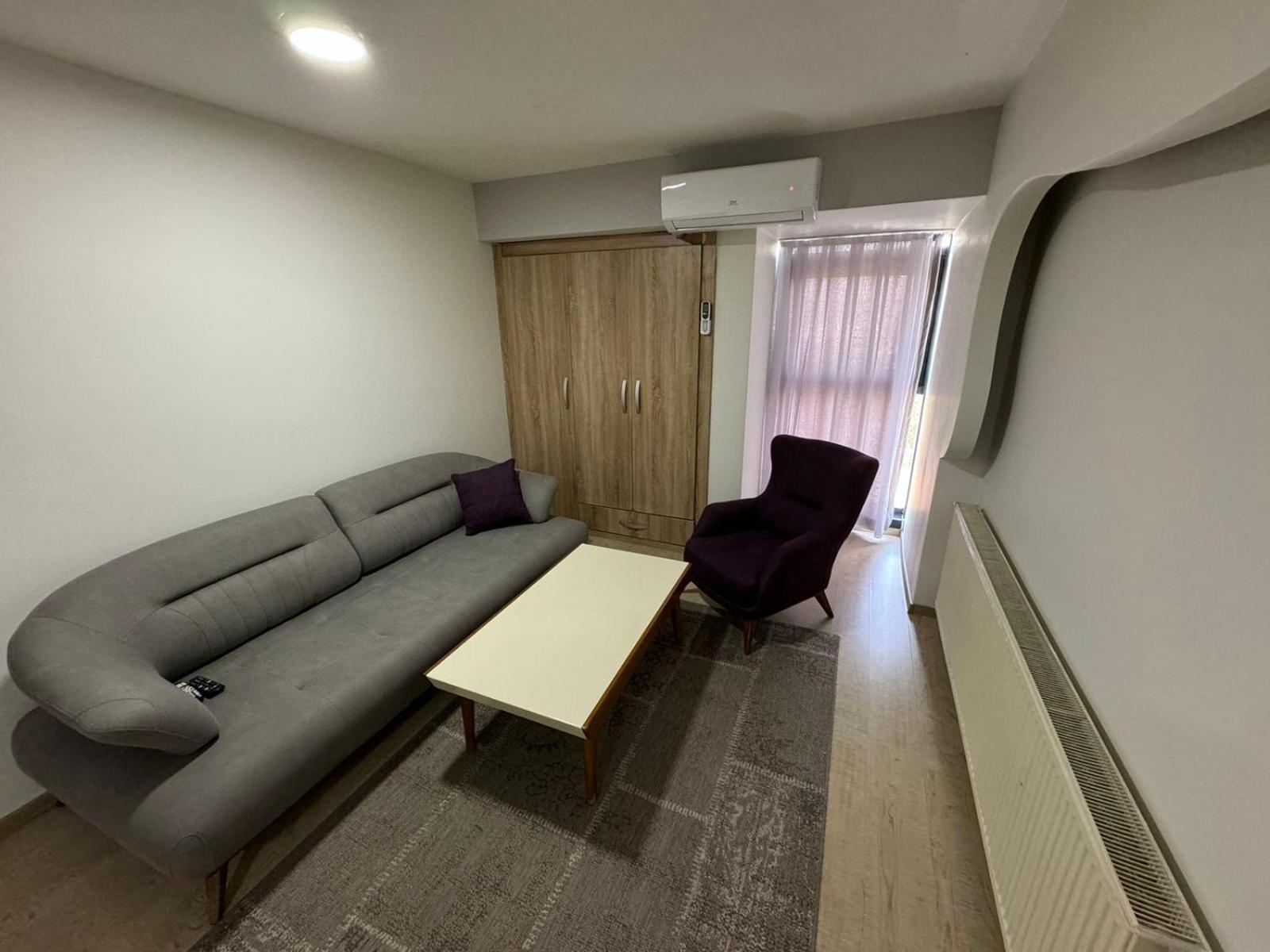 Hotel Pashtriku Gjakova ภายนอก รูปภาพ